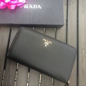 PRADA Wallet-Authentic and Almost New!